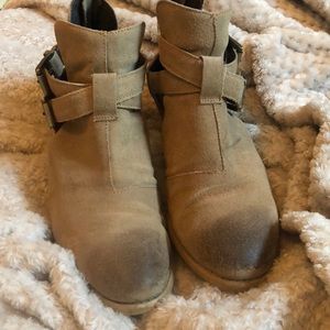 Steve Madden booties